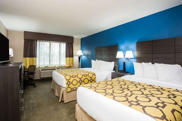  - Baymont Inn & Suites Airport Appleton - I-41, Exit 137