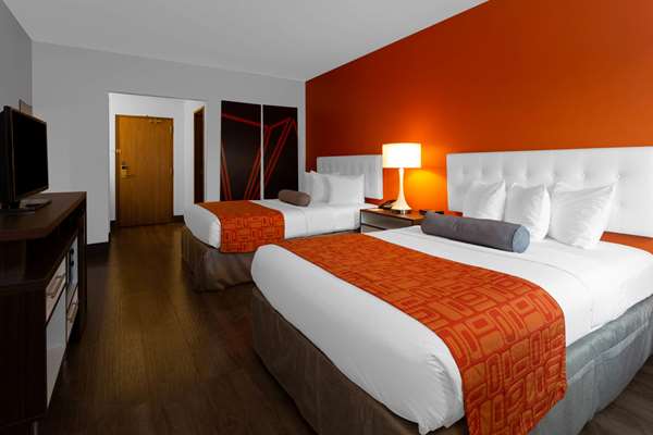  - Howard Johnson Inn Waukegan