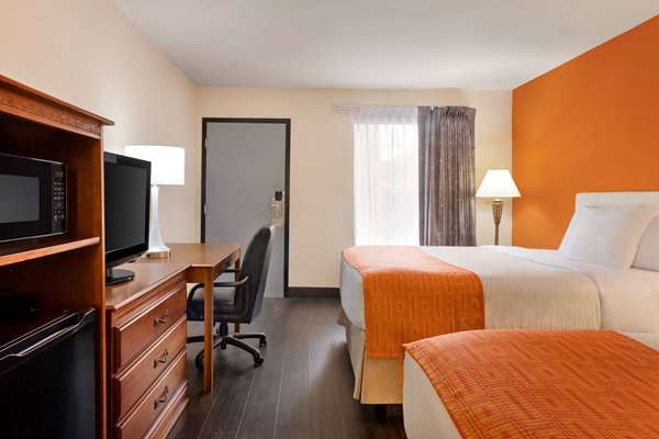  - Howard Johnson Hotel Lookout Mountain Chattanooga - I-24, Exit 175