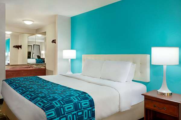 Suite - Howard Johnson Hotel Lookout Mountain Chattanooga - I-24, Exit 175