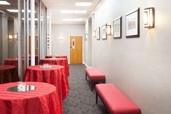  - Ramada Plaza Hotel Wheeling