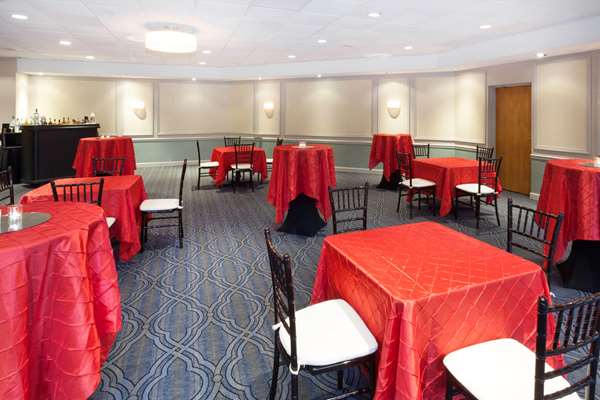  - Ramada Plaza Hotel Wheeling