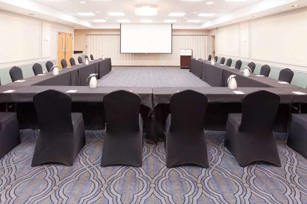  - Ramada Plaza Hotel Wheeling