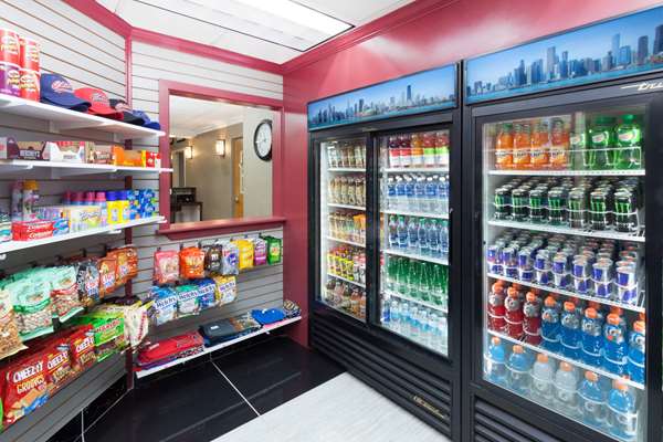  - Ramada Plaza Hotel Wheeling