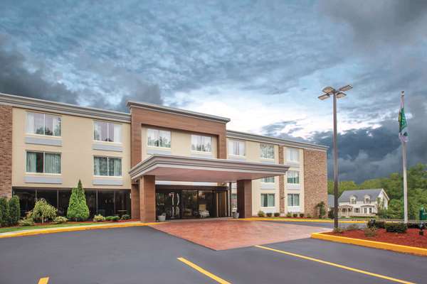 Exterior view - La Quinta Inn & Suites Sturbridge