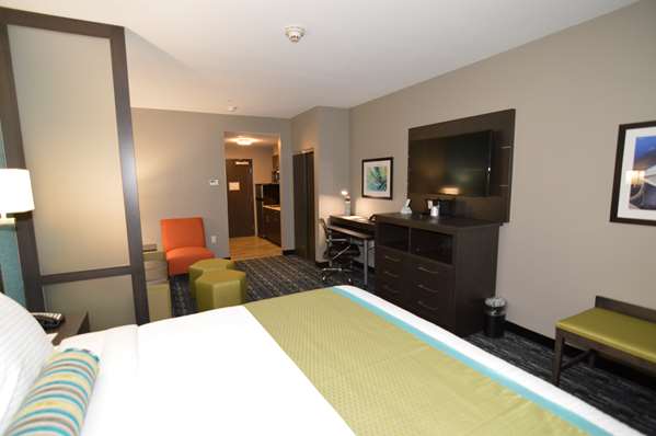 Suite - Best Western Plus Pasadena Inn
