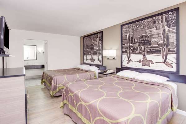  - Super 8 Motel Dalton - I-75, Exit 333