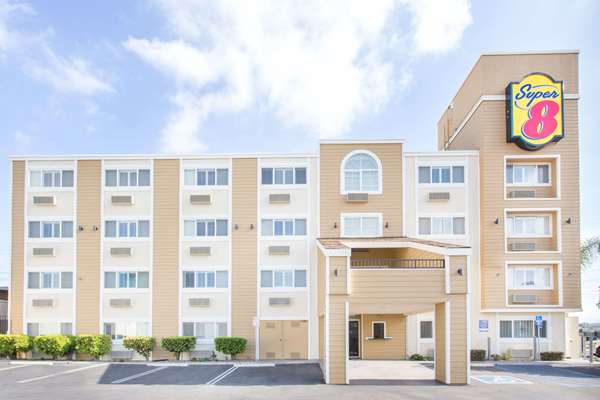 Exterior view - Super 8 Hotel National City - I-805, Exits 8 & 9