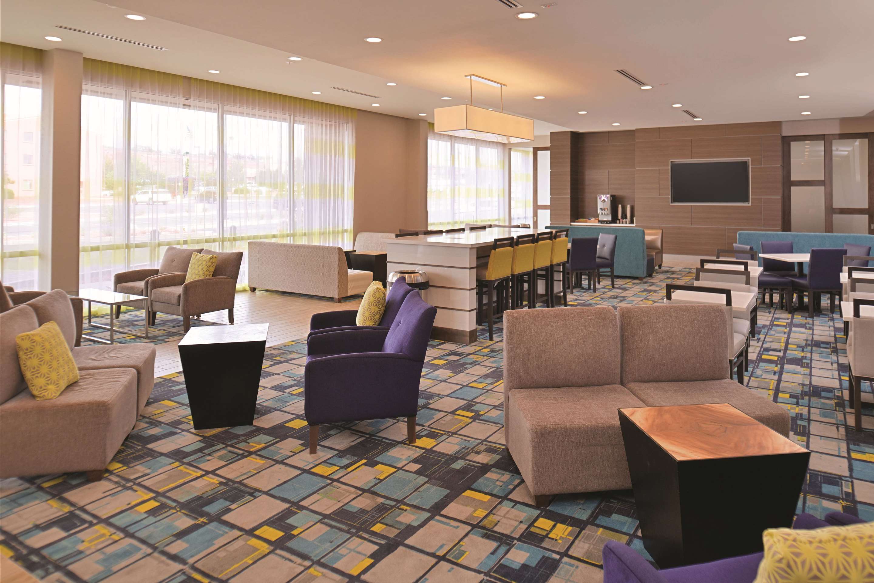 Lobby | La Quinta Inn & Suites by Wyndham Page at Lake Powell