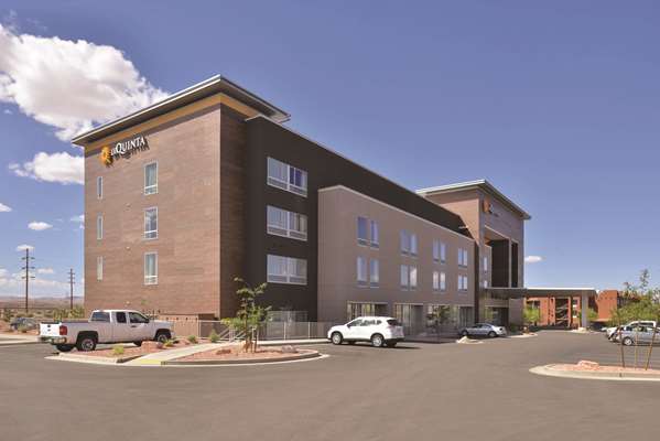 Exterior view - La Quinta Inn & Suites Page