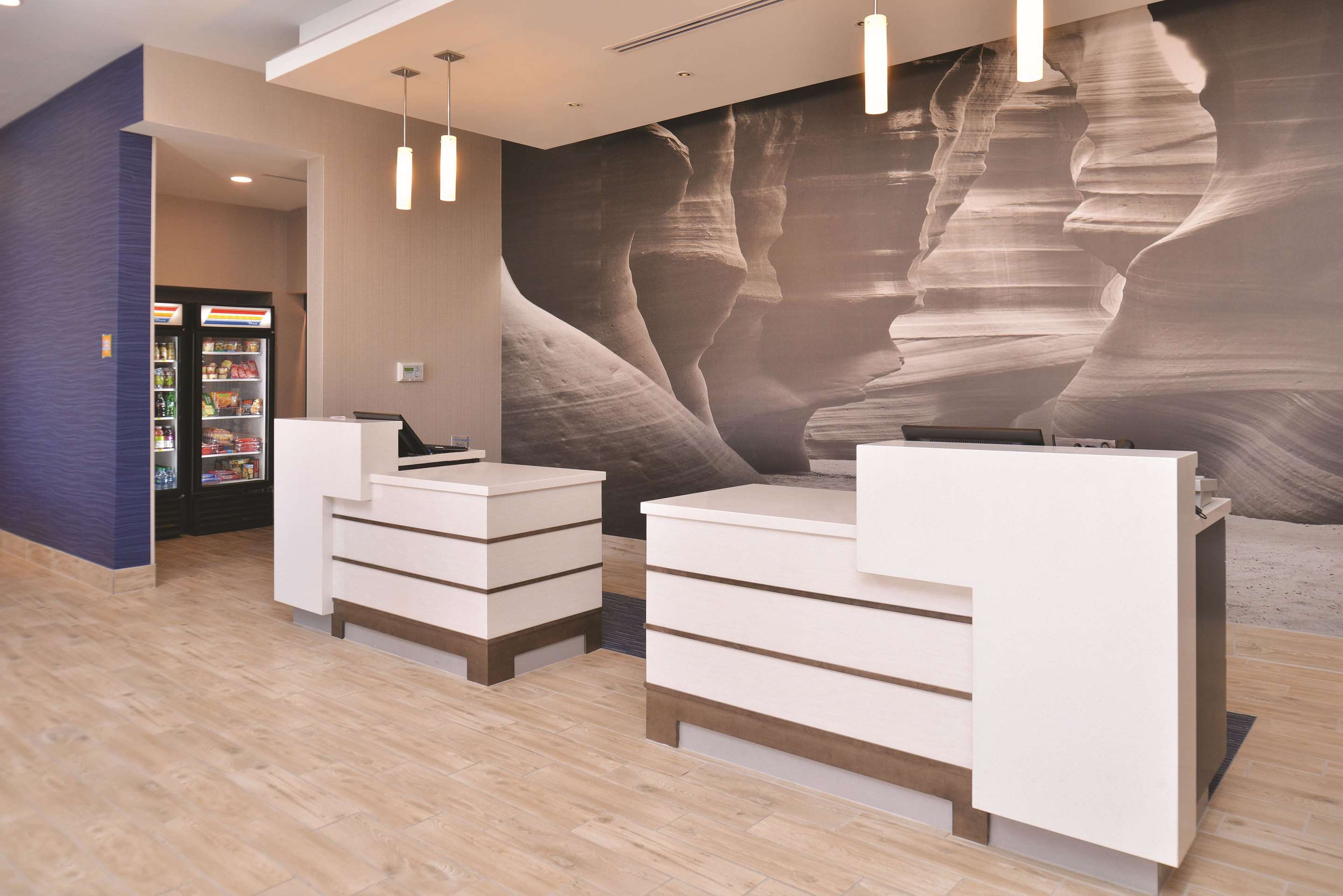 Lobby | La Quinta Inn & Suites by Wyndham Page at Lake Powell