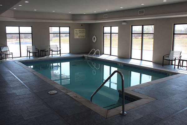 Pool - Hampton Inn & Suites Guthrie