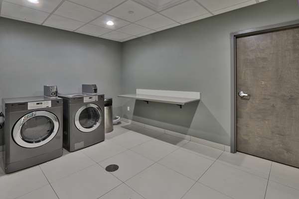  - Hampton Inn & Suites Guthrie