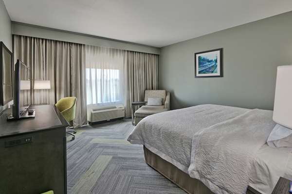  - Hampton Inn & Suites Guthrie