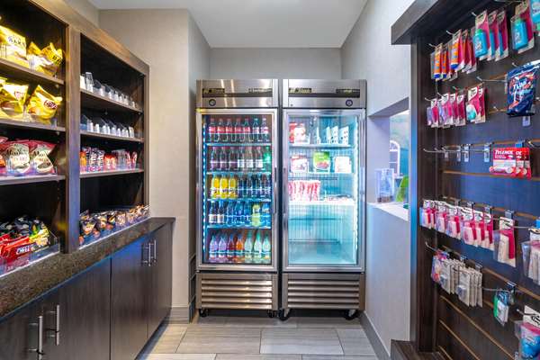  - La Quinta Inn & Suites Forsyth - I-75, Exit 187