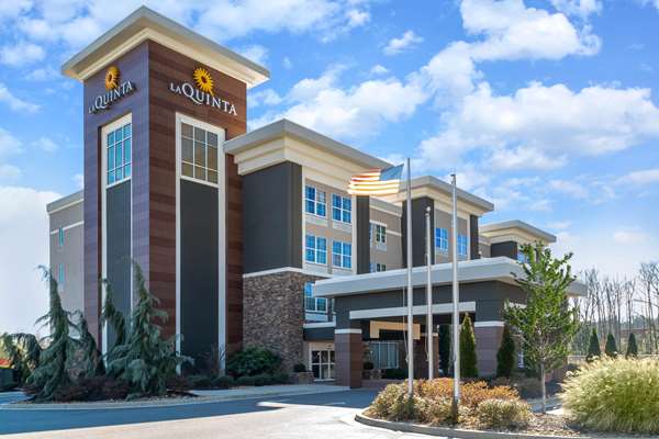 Exterior view - La Quinta Inn & Suites Forsyth - I-75, Exit 187