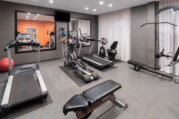 Fitness/ Exercise Room - La Quinta Inn & Suites Forsyth - I-75, Exit 187