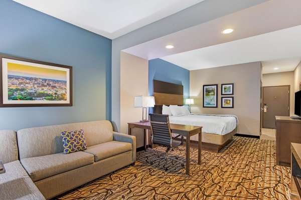 Suite - La Quinta Inn & Suites Cullman