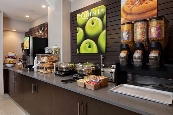  - La Quinta Inn & Suites New York City