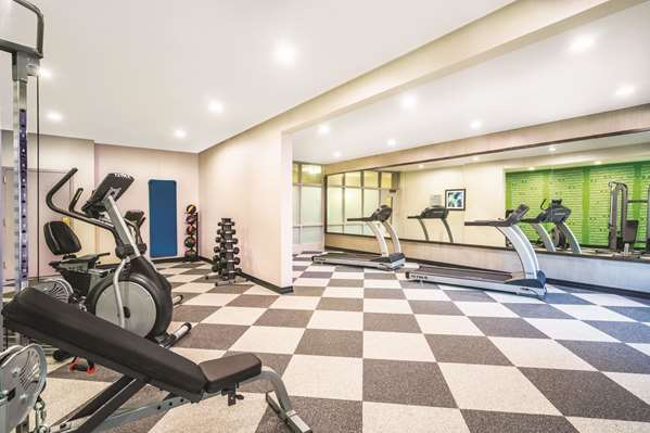 Fitness/ Exercise Room - La Quinta Inn & Suites Loudon - I-75, Exit 72