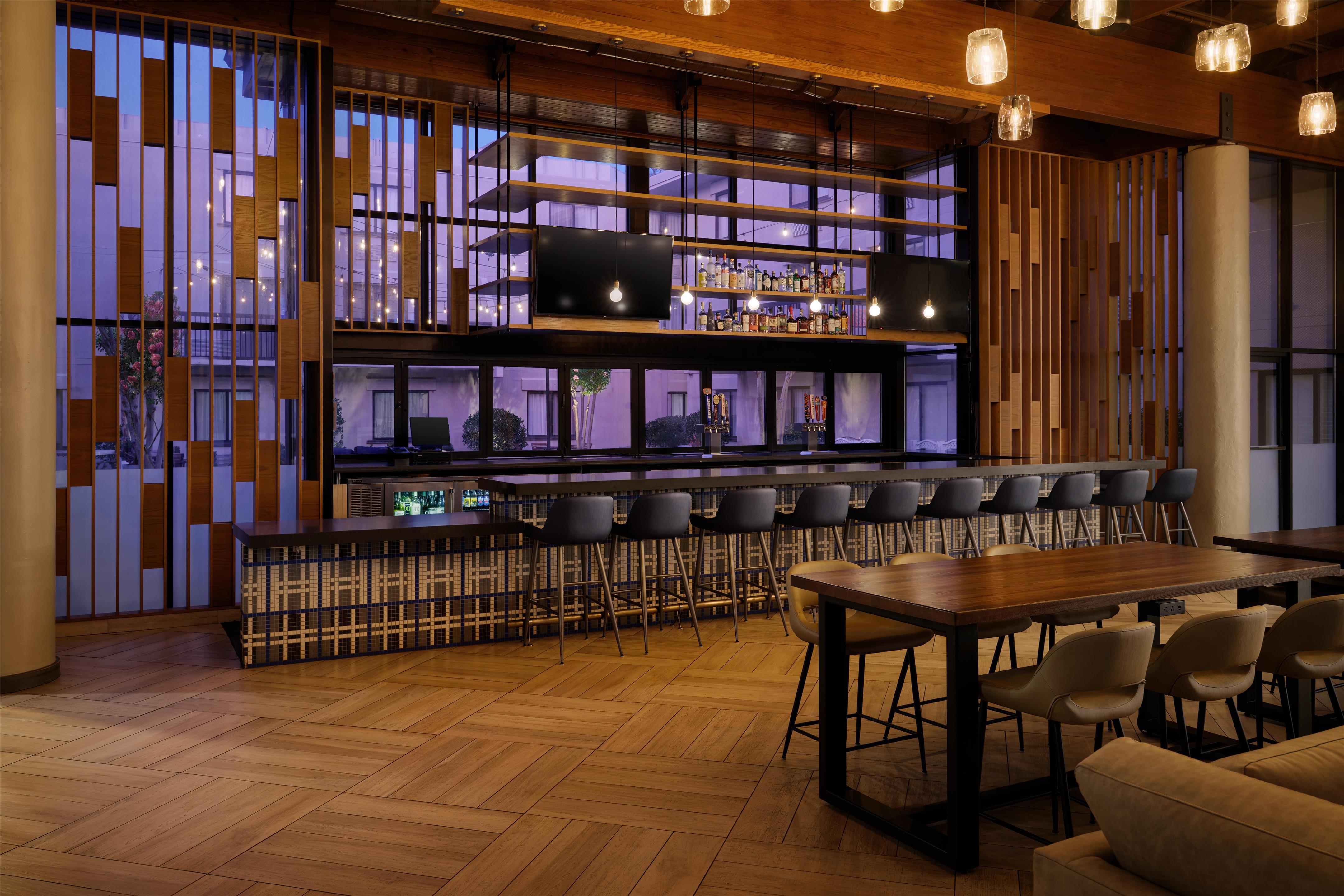 BarLounge