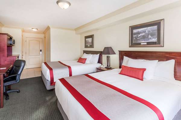  - Ramada Hotel Hinton