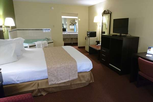  - Travelodge East Knoxville - I-40, Exit 398