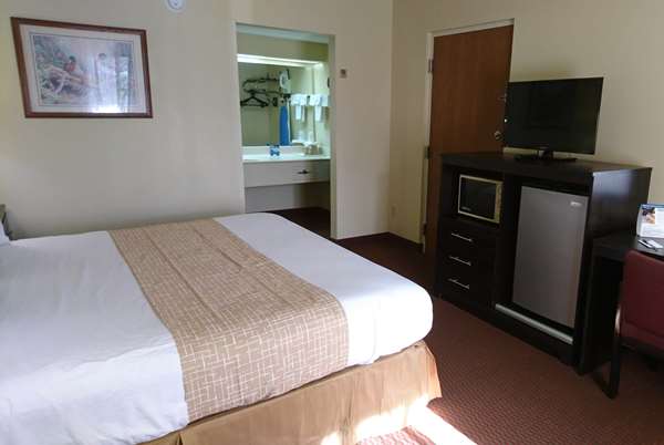  - Travelodge East Knoxville - I-40, Exit 398