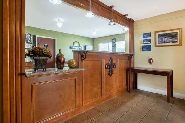  - Days Inn Abbeville