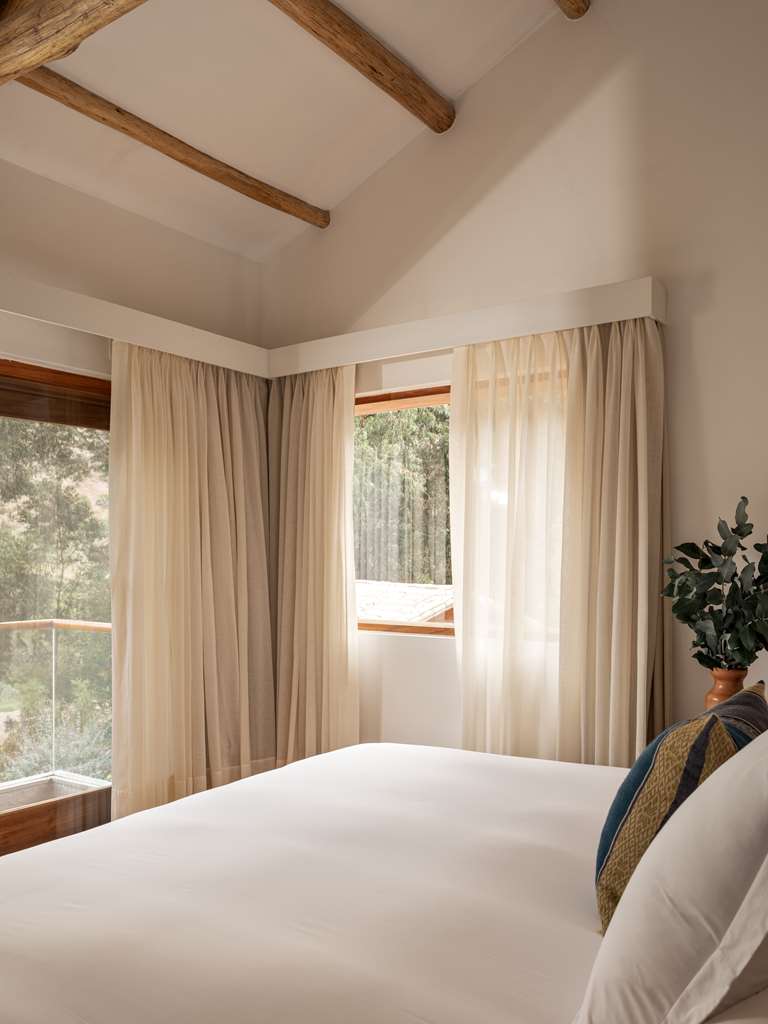 Guest photo