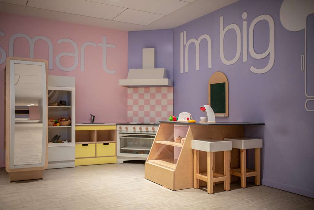 Dan Caesarea Hotel-guestroom-Guest Room,On-Site.jpg