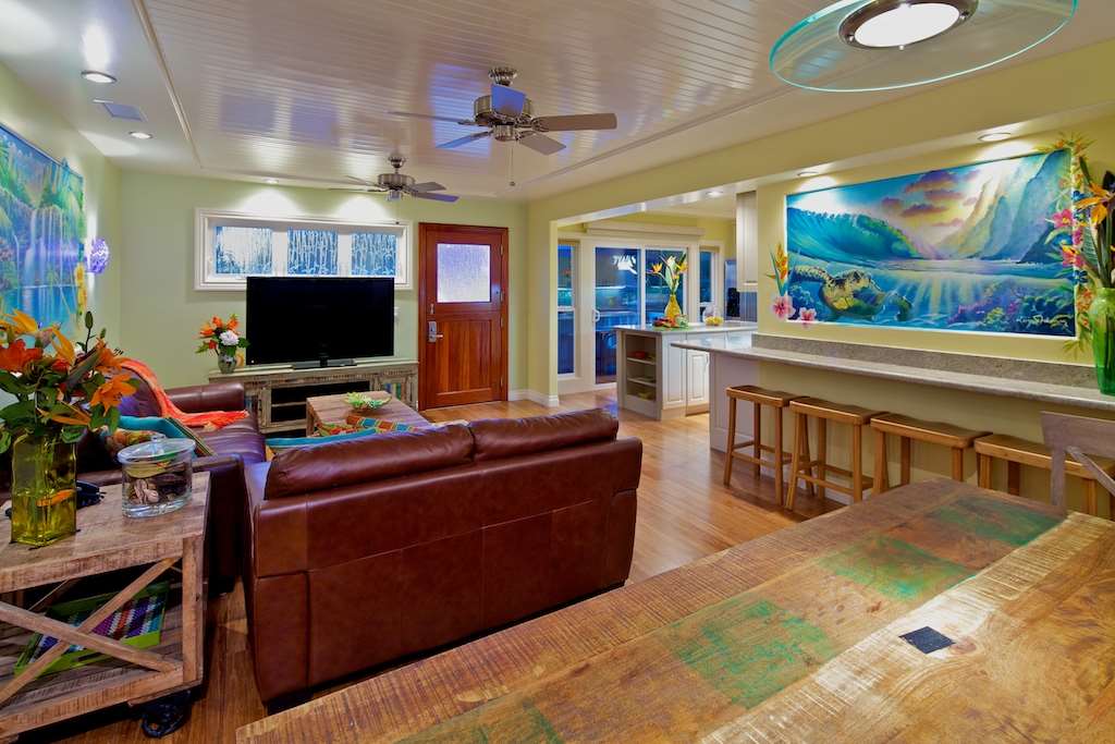Living Area | Ocean Palms Beach Resort