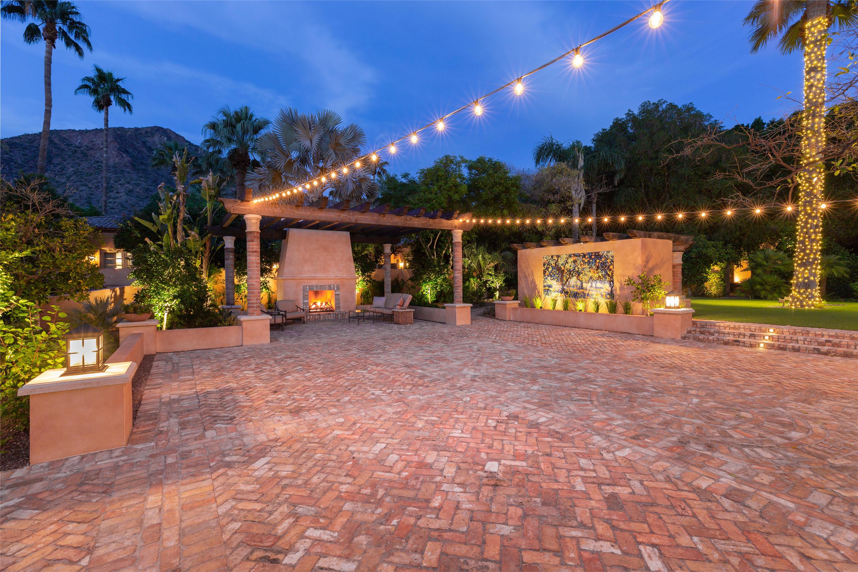 Exterior | Royal Palms Resort and Spa, part of Hyatt