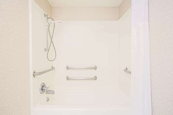  - Baymont Inn & Suites Jesup