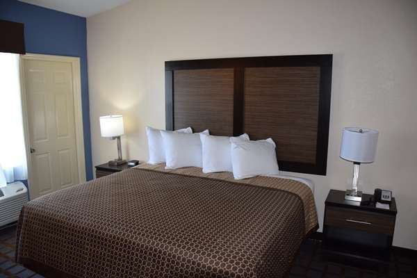  - Hawthorn Suites by Wyndham Columbia - I-26, Exit 108A