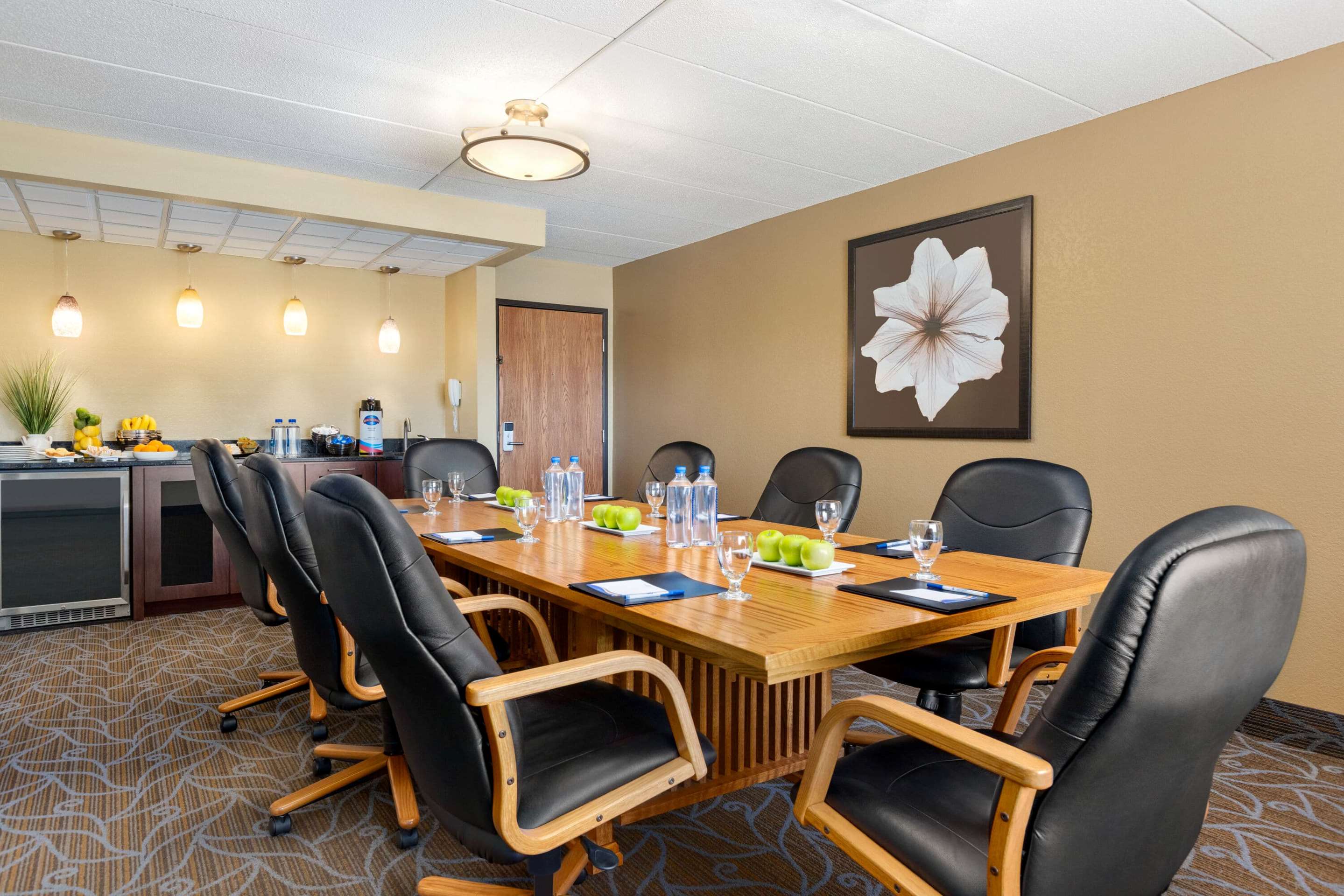 Meeting Room | Baymont by Wyndham Owatonna