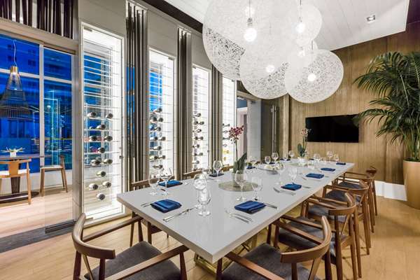 Restaurant - Wyndham Grand Hotel Clearwater Beach