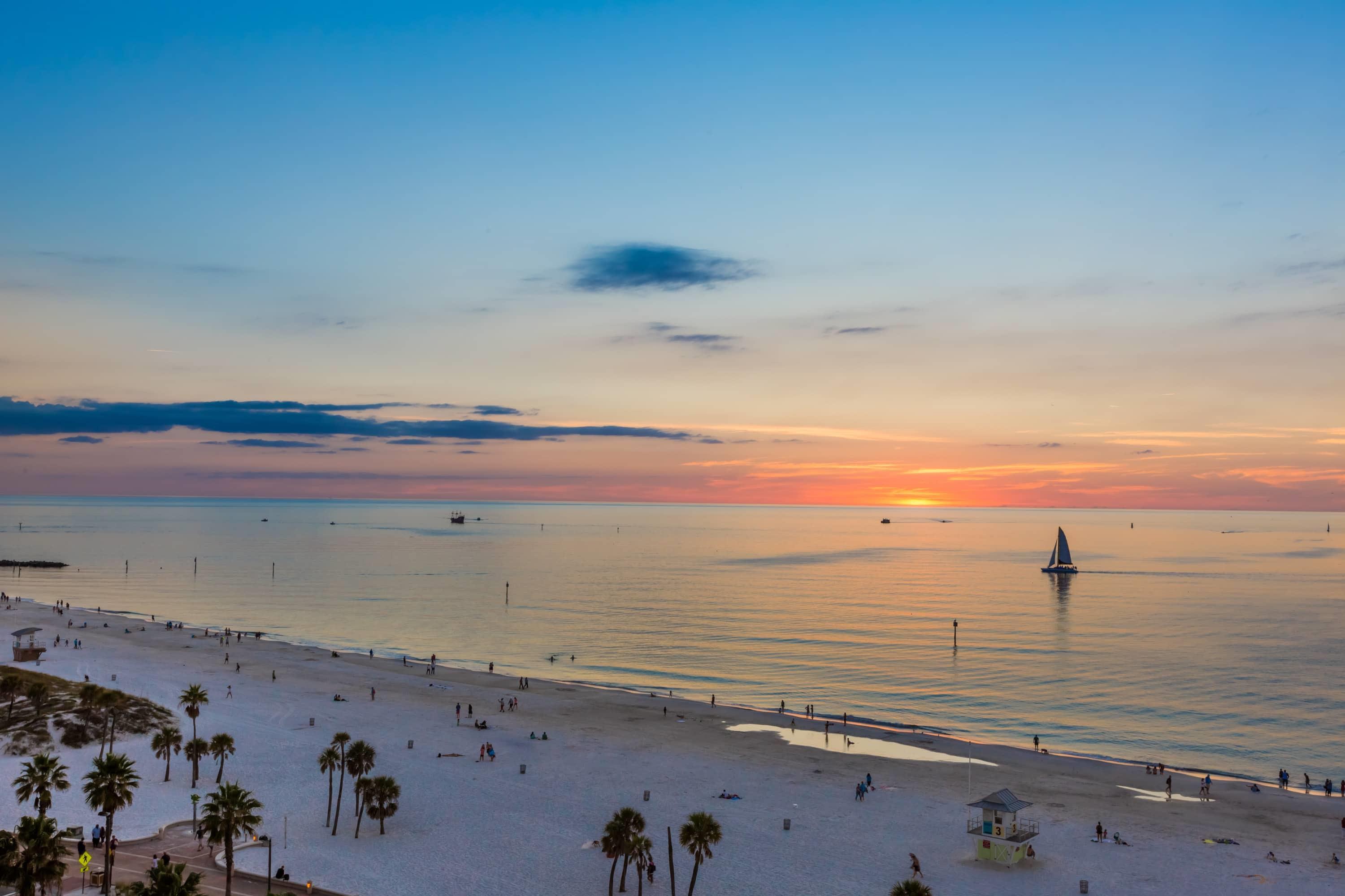 Beach | Wyndham Grand Clearwater Beach