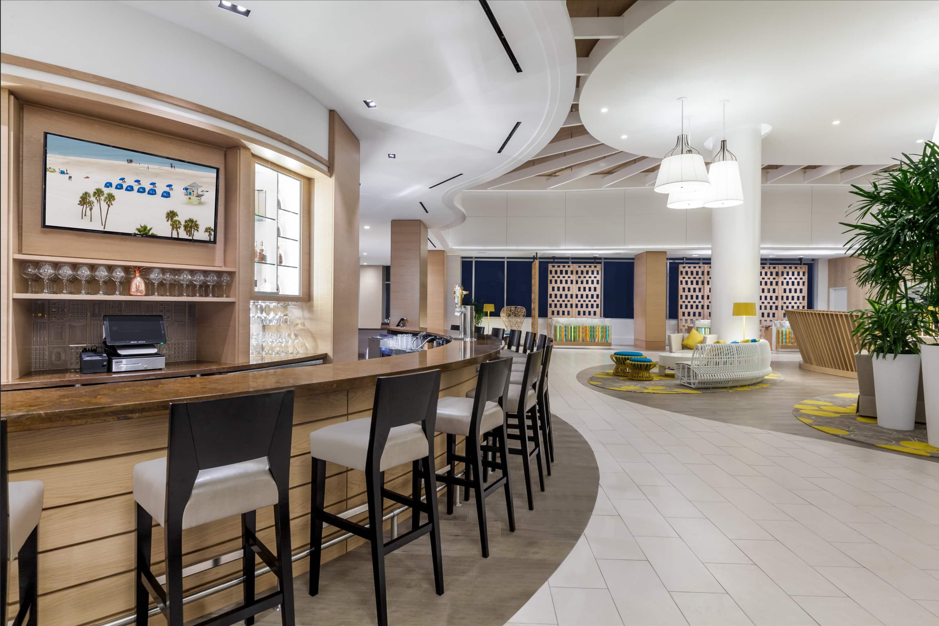 BarLounge | Wyndham Grand Clearwater Beach