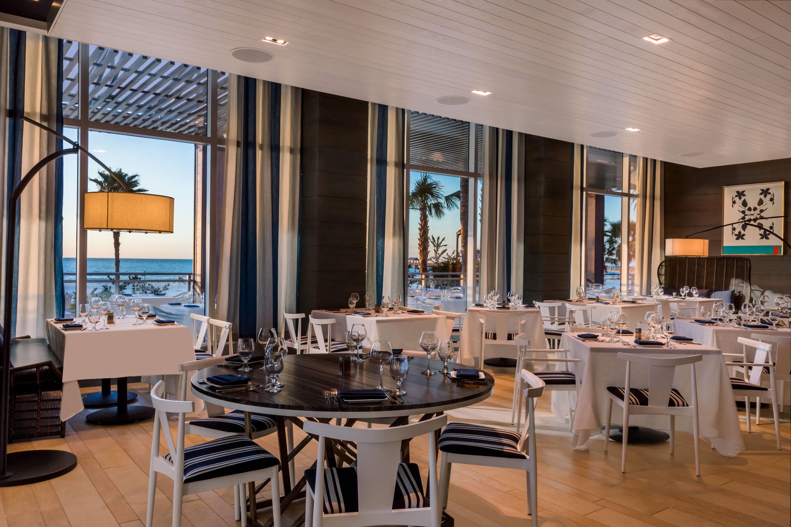 Restaurant | Wyndham Grand Clearwater Beach