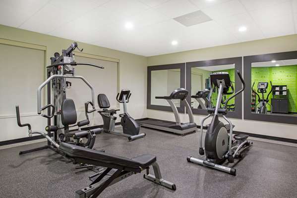 Fitness/ Exercise Room - La Quinta Inn & Suites Westlake - I-10, Exit 27