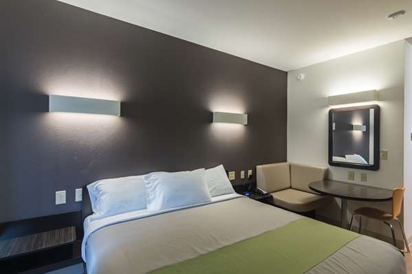  - Studio 6 Extended Stay Colorado City - I-20, Exit 215