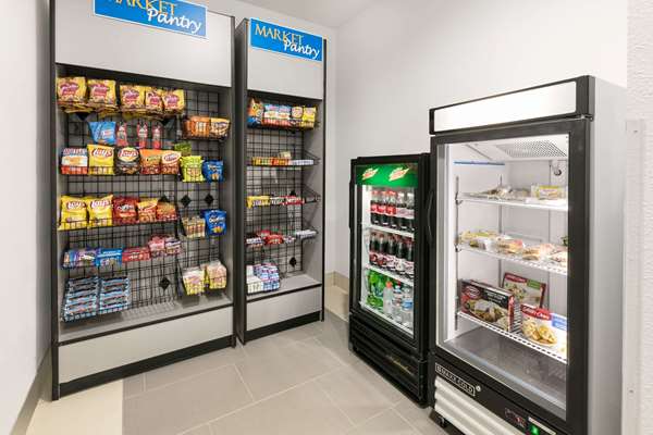  - Days Inn & Suites Medical Center Lubbock