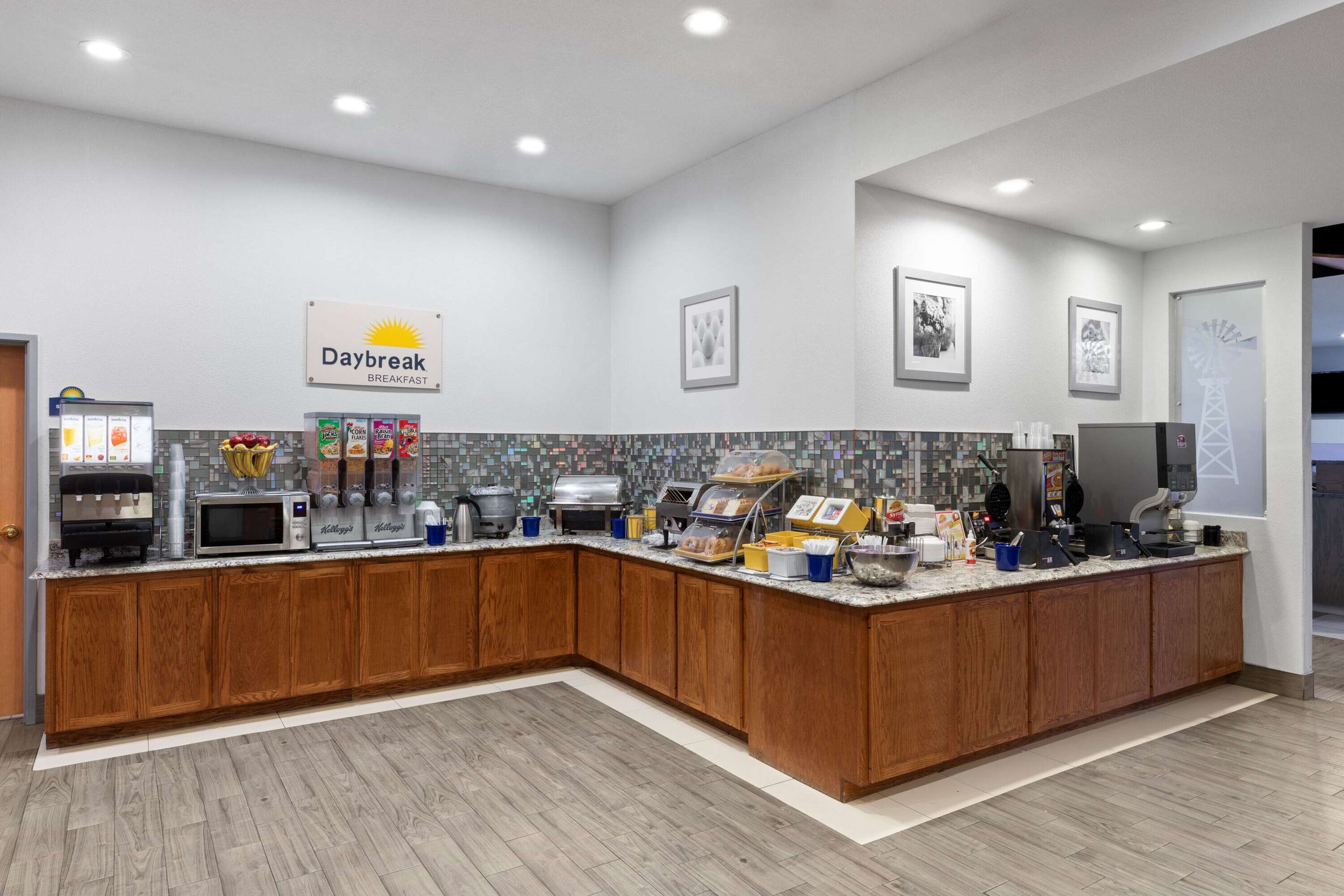Property amenity | Days Inn & Suites by Wyndham Lubbock Medical Center