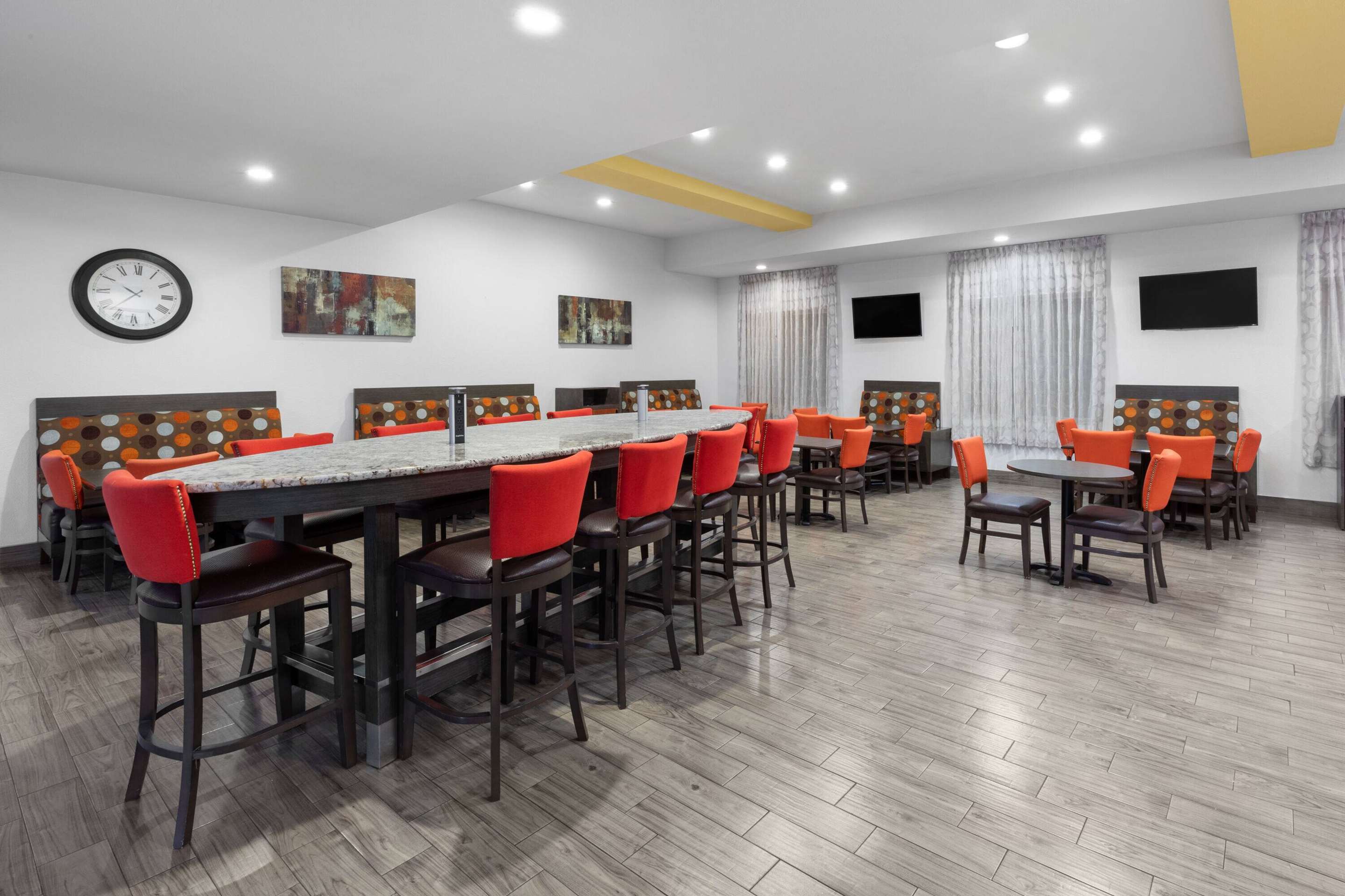 Property amenity | Days Inn & Suites by Wyndham Lubbock Medical Center