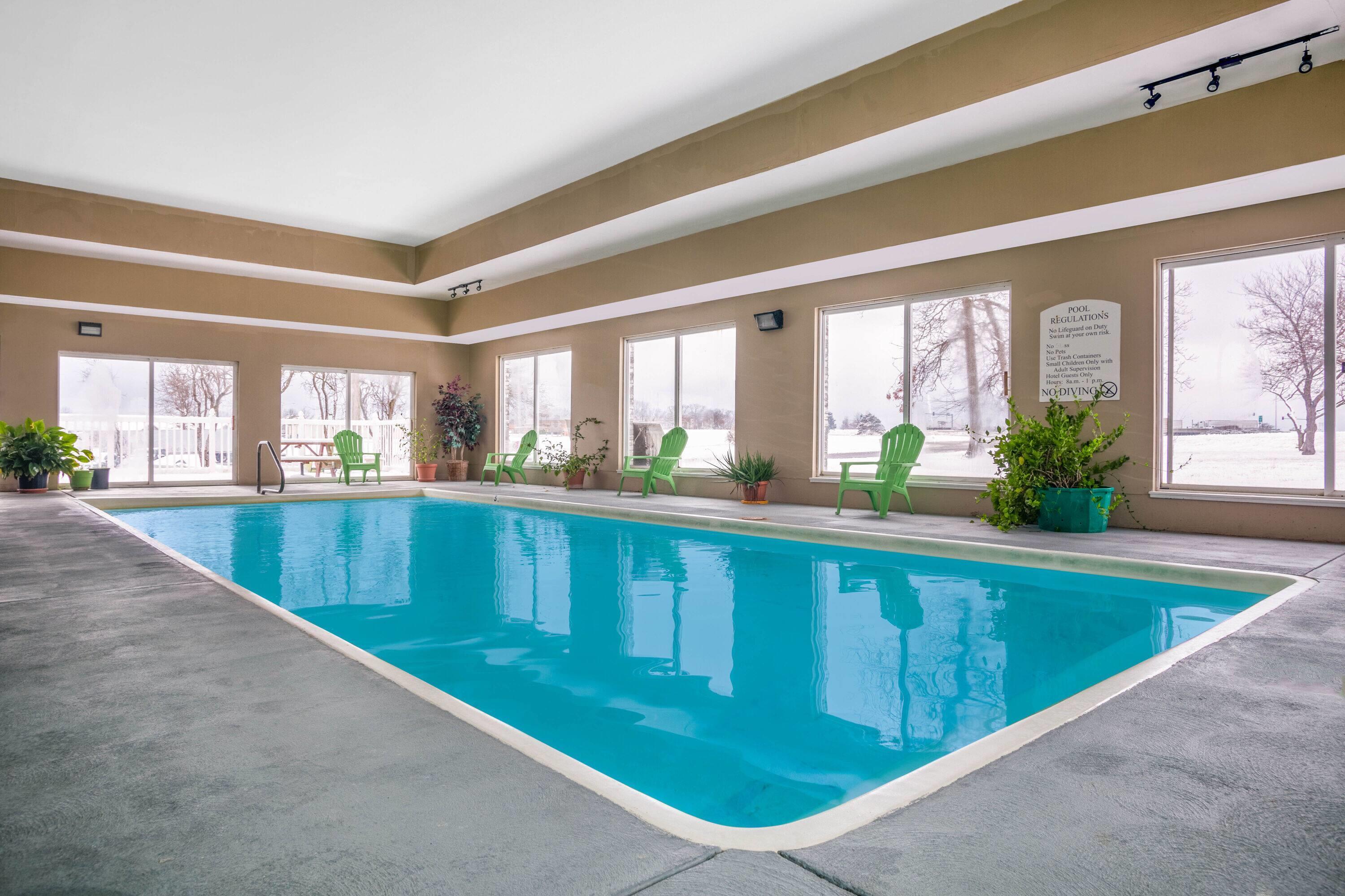 Pool - indoor