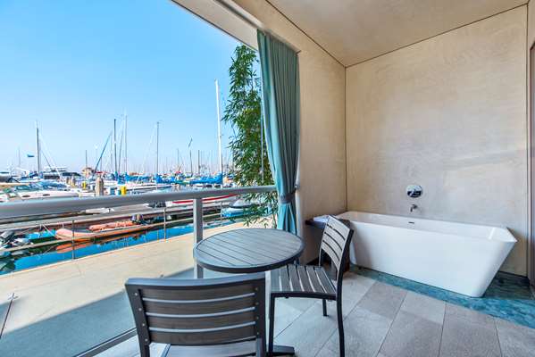  - Shade Hotel Redondo Beach