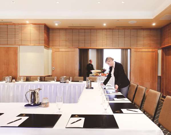  - Pan Pacific Hotel Village Center Whistler