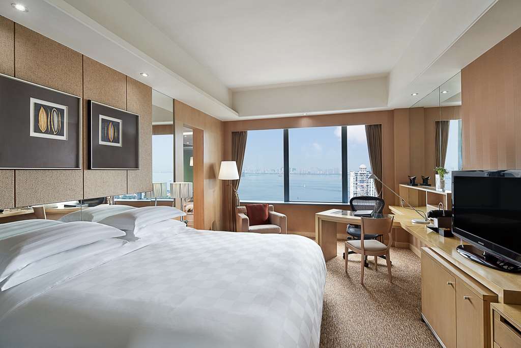 Pan Pacific Xiamen-guestroom-Guest Room,On-Site.jpg