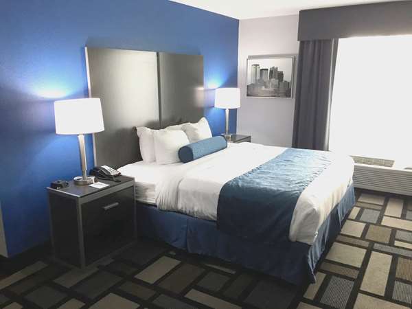  - Best Western Plus Birmingham Inn & Suites